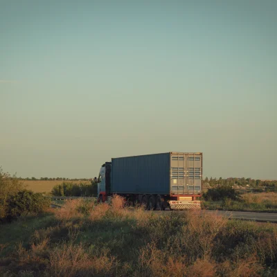 Dysponujemy własnym transportem szybka i terminowa dostawa palet do klienta